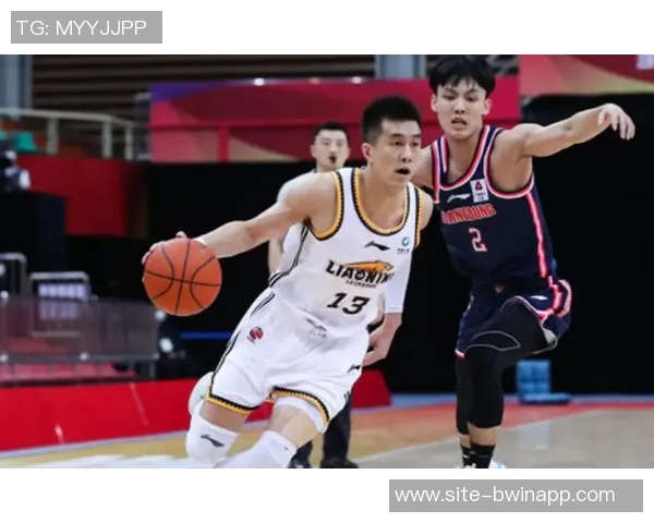 克洛尼表现出色关键时刻两罚稳健砍下23分11篮板助攻和抢断全能数据