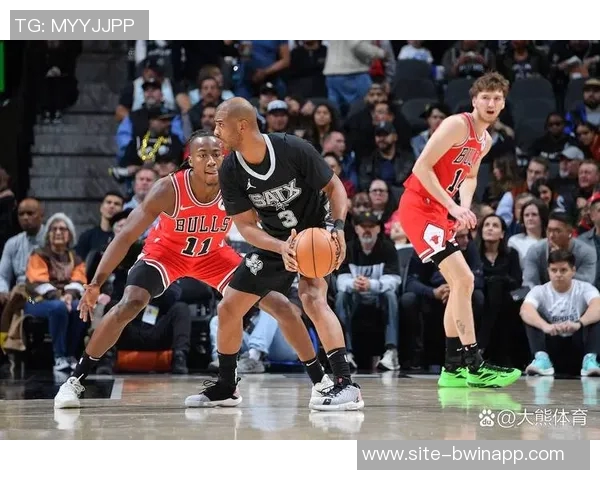 马刺公牛终结连胜纪录绿军四连胜领跑联盟勇士快船篮网紧随其后